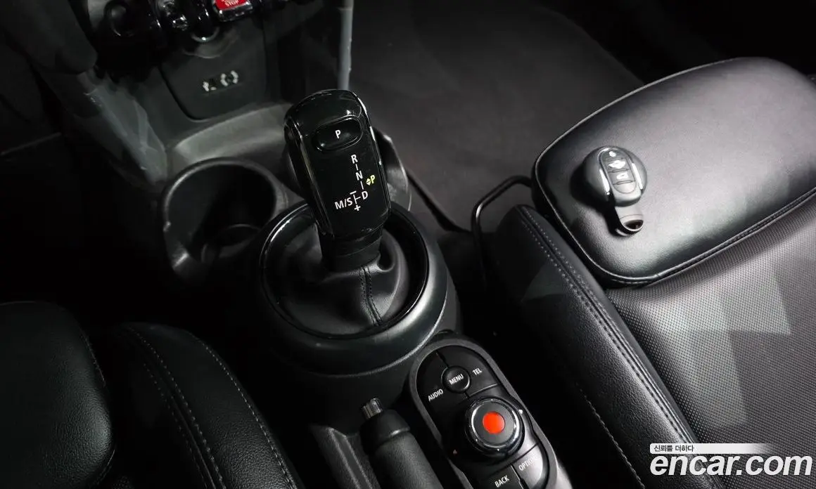 Mini Cooper 2018 1.5 автомат (гидро), фото 9