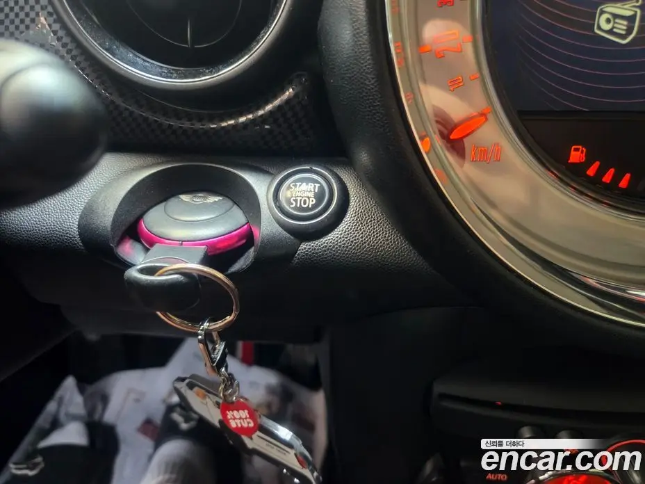 Mini Cooper Convertible 2012 1.6 автомат (гидро), фото 12