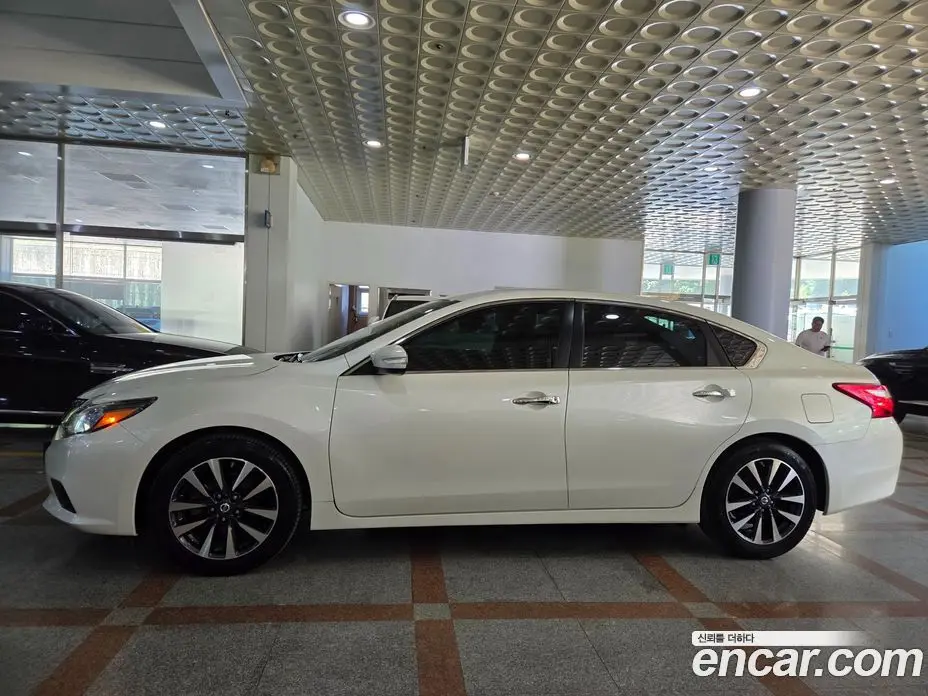 Nissan Altima 2016 2.5 автомат (гидро), фото 16