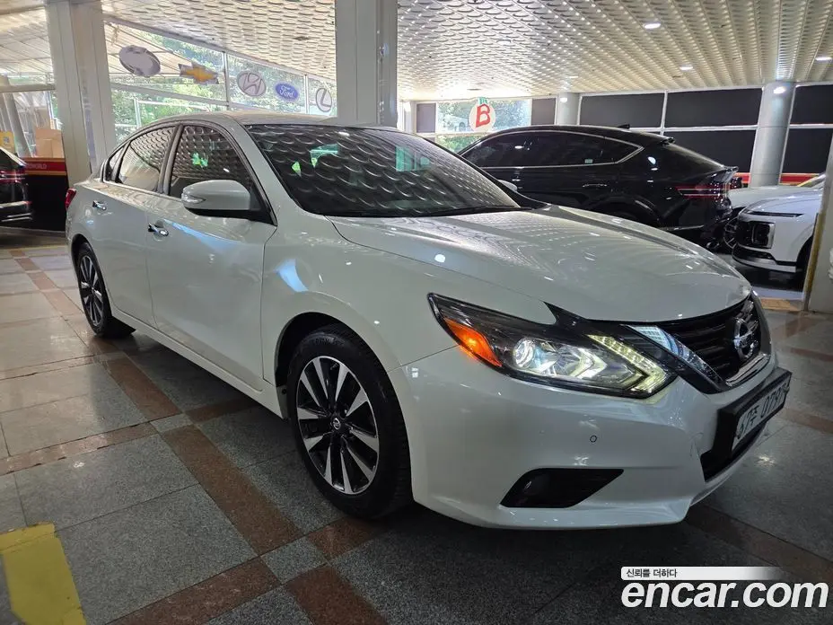 Nissan Altima 2016 2.5 автомат (гидро), фото 17