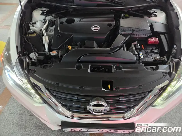 Nissan Altima 2016 2.5 автомат (гидро), миниатюра 6