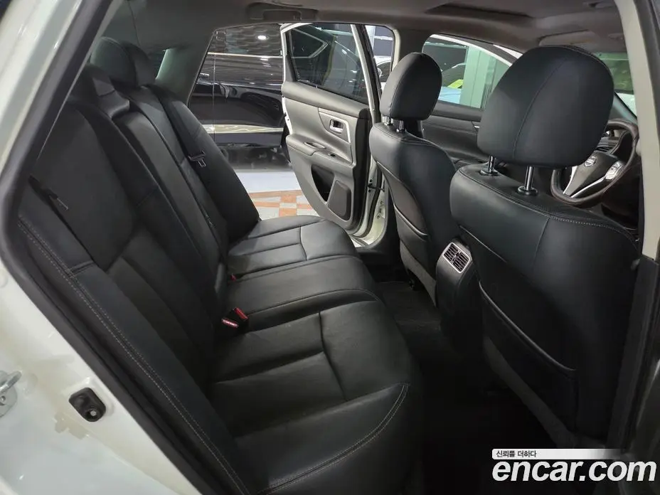 Nissan Altima 2016 2.5 автомат (гидро), фото 10