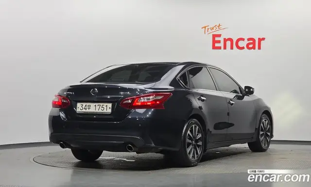 Nissan Altima 2018 2.5 автомат (гидро), миниатюра 2