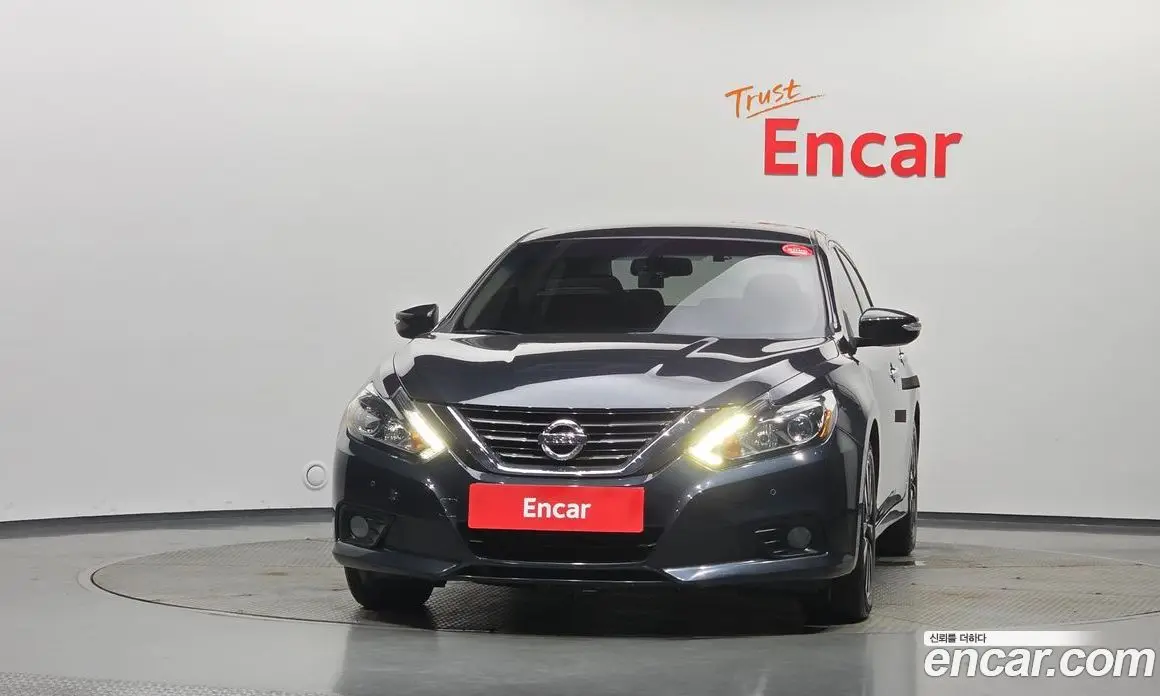 Nissan Altima 2018 2.5 автомат (гидро), фото 3