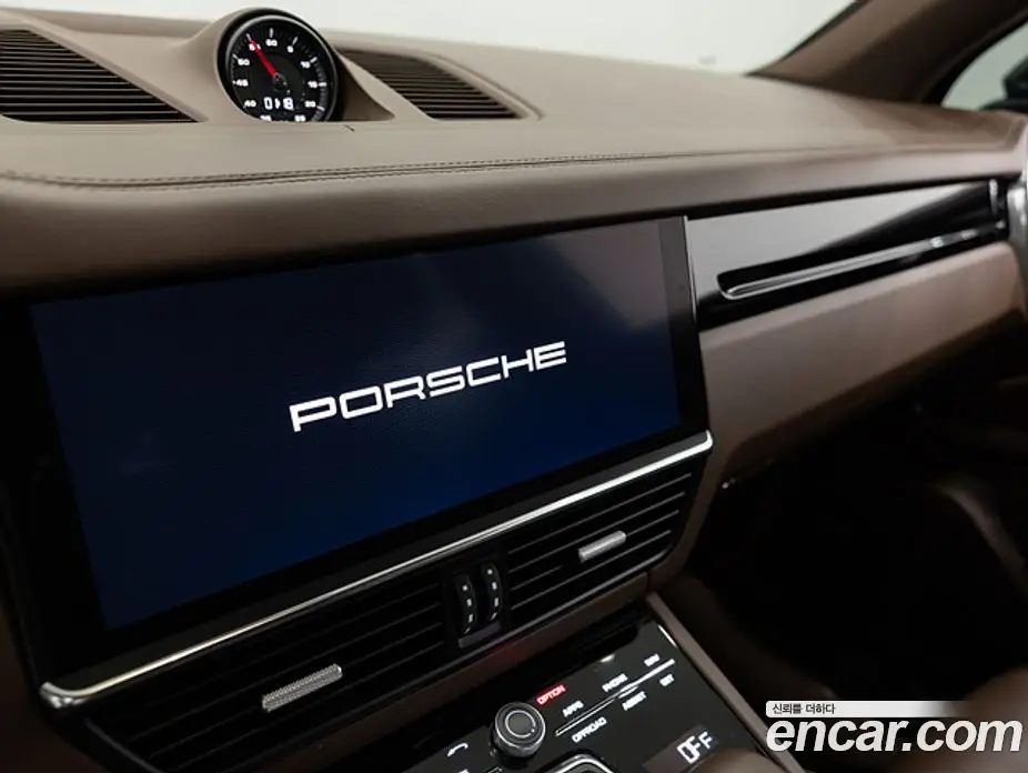 Porsche Cayenne 2022 3.0 автомат (гидро), фото 18