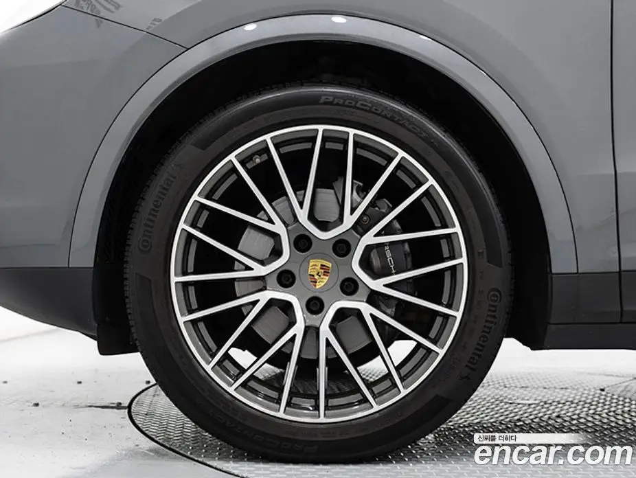 Porsche Cayenne 2022 3.0 автомат (гидро), фото 5