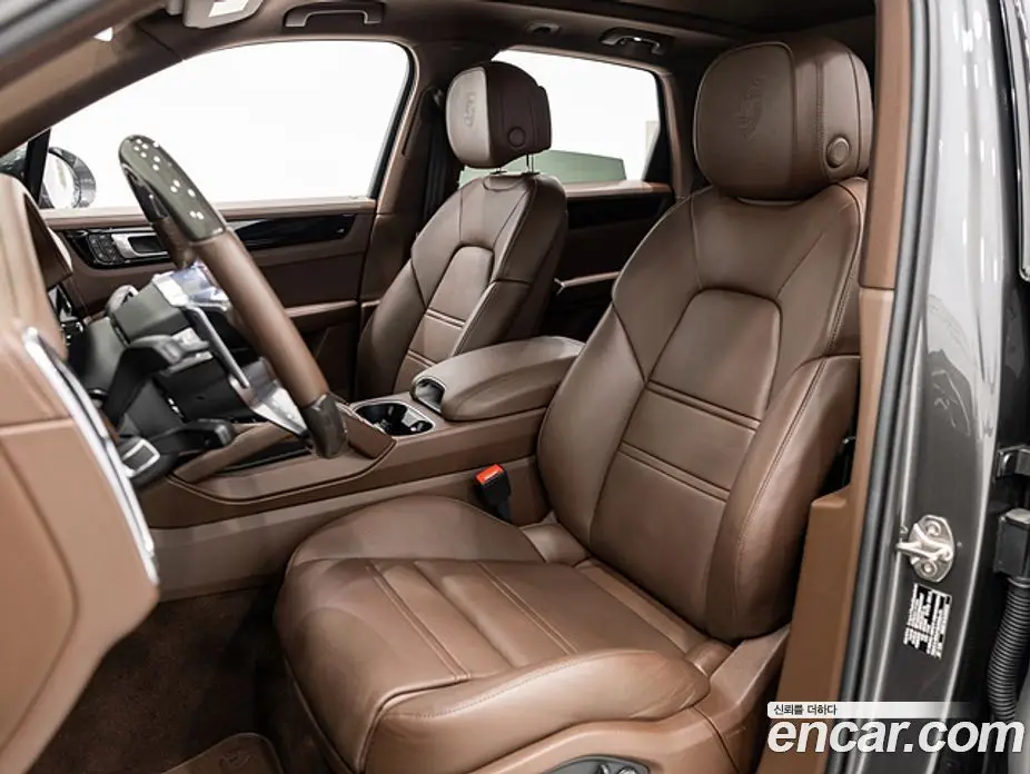 Porsche Cayenne 2022 3.0 автомат (гидро), фото 10
