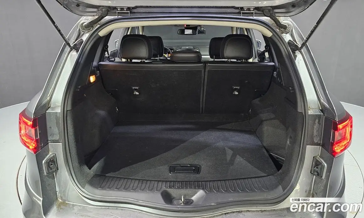 Renault (Samsung) QM6 2018 2.0 автомат (гидро), фото 20 Renault (Samsung) QM6 2018 2.0 автомат (гидро), фото 20