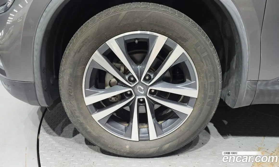 Renault (Samsung) QM6 2018 2.0 автомат (гидро), фото 5 Renault (Samsung) QM6 2018 2.0 автомат (гидро), фото 5