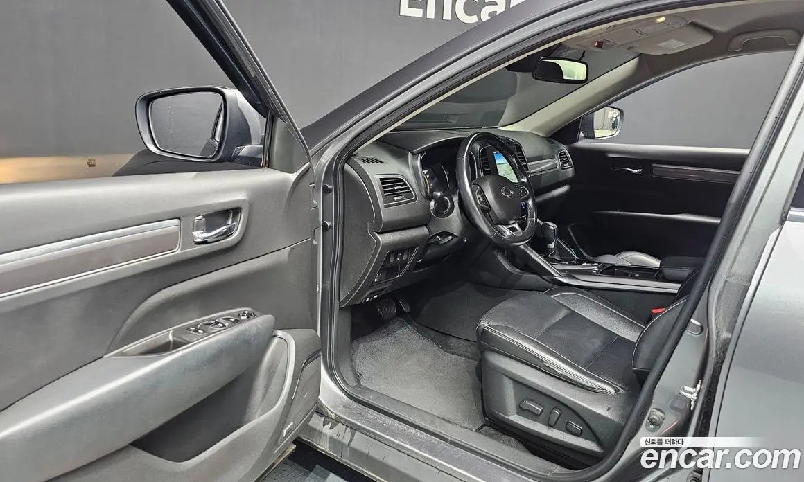 Renault (Samsung) QM6 2018 2.0 автомат (гидро), фото 10 Renault (Samsung) QM6 2018 2.0 автомат (гидро), фото 10