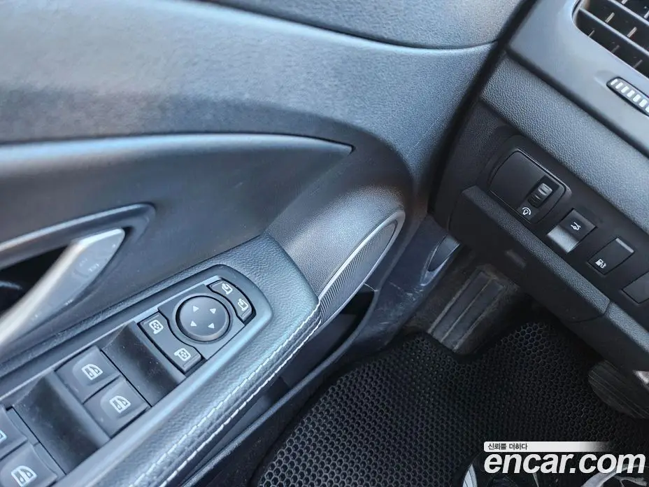 Renault (Samsung) SM3 2014 1.6 автомат (гидро), фото 17 Renault (Samsung) SM3 2014 1.6 автомат (гидро), фото 17