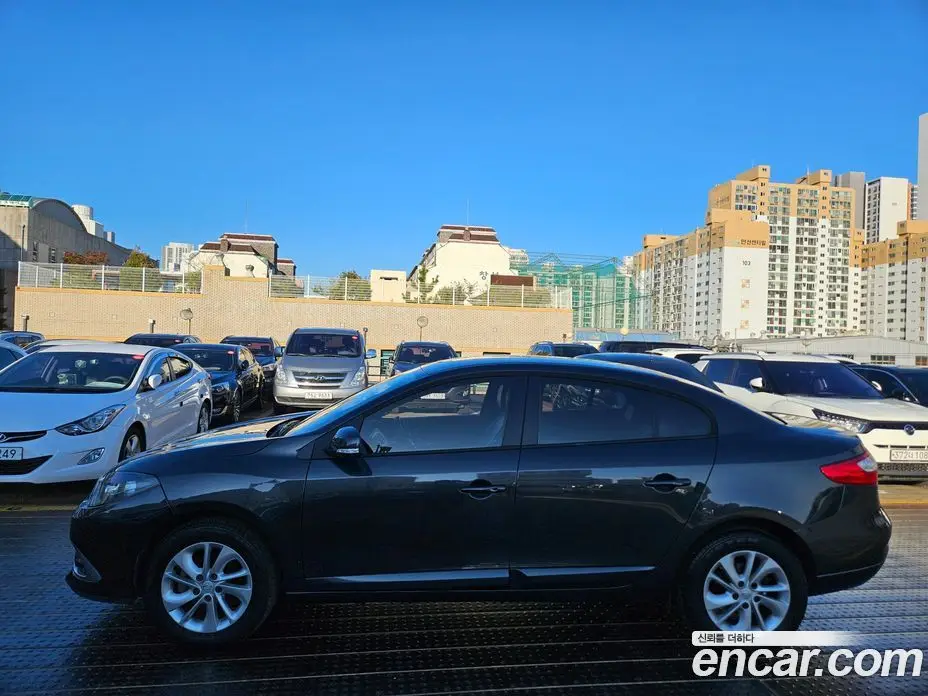 Renault (Samsung) SM3 2014 1.6 автомат (гидро), фото 7 Renault (Samsung) SM3 2014 1.6 автомат (гидро), фото 7
