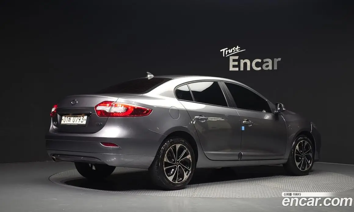 Renault (Samsung) SM3 2016 1.5 автомат (гидро), фото 2 Renault (Samsung) SM3 2016 1.5 автомат (гидро), фото 2