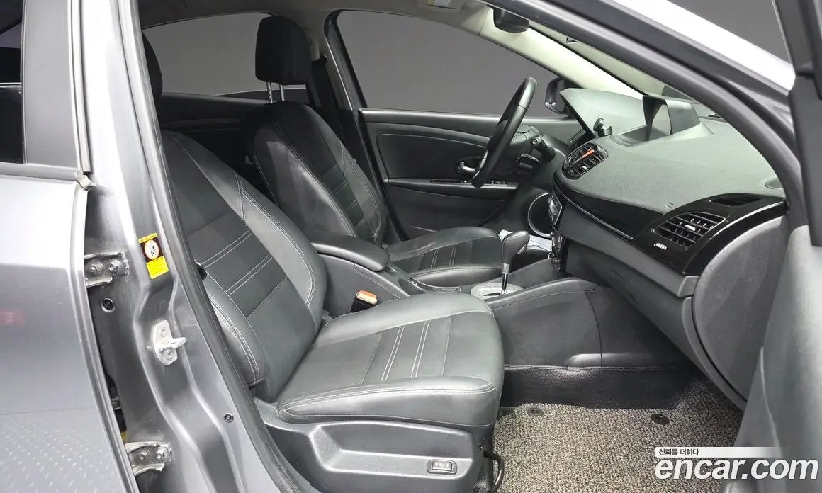 Renault (Samsung) SM3 2016 1.5 автомат (гидро), фото 11 Renault (Samsung) SM3 2016 1.5 автомат (гидро), фото 11
