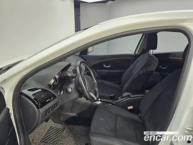 Renault (Samsung) SM3 2016 1.5 автомат (гидро), миниатюра 7