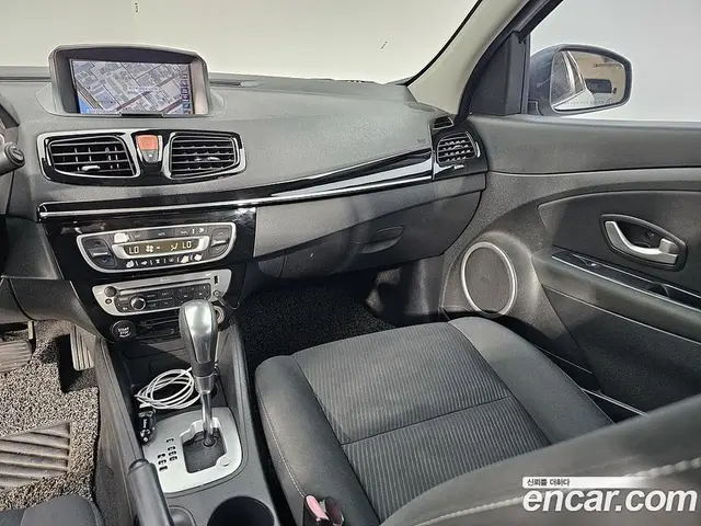 Renault (Samsung) SM3 2016 1.5 автомат (гидро), миниатюра 9
