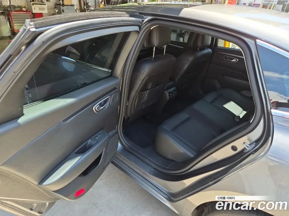 Renault (Samsung) SM6 2020 2.0 автомат (гидро), фото 12 Renault (Samsung) SM6 2020 2.0 автомат (гидро), фото 12