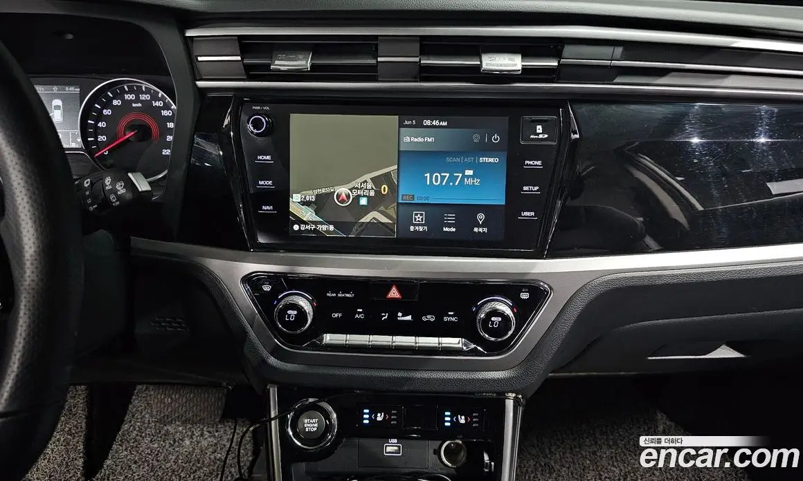 SsangYong Korando 2020 1.5 автомат (гидро), фото 14