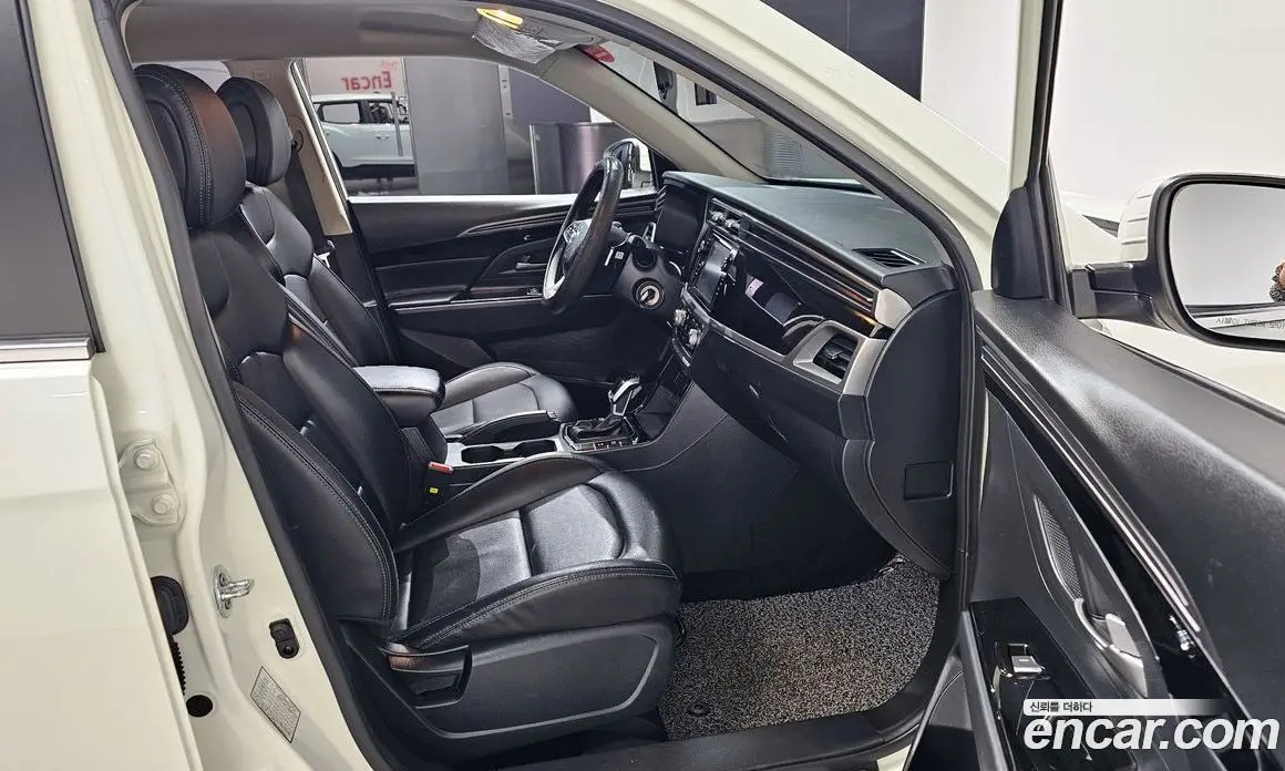 SsangYong Korando 2023 1.5 автомат (гидро), фото 10 SsangYong Korando 2023 1.5 автомат (гидро), фото 10