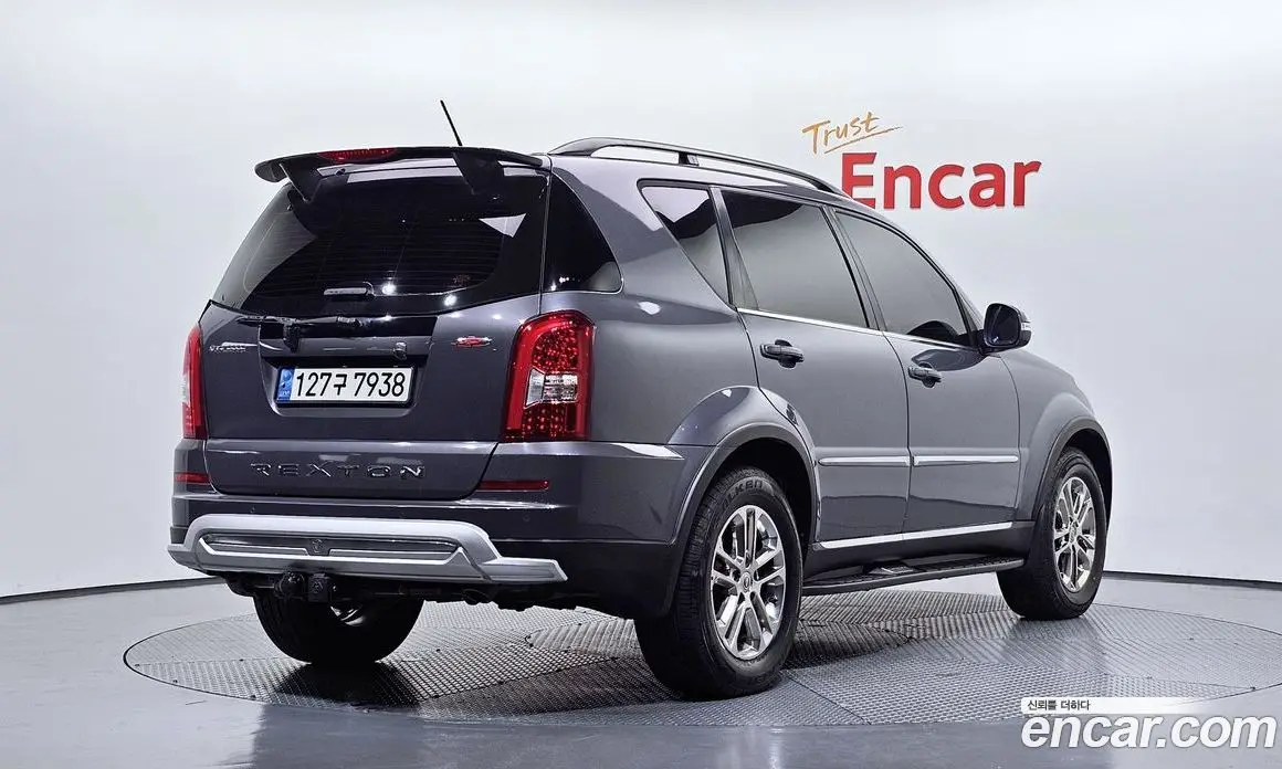 SsangYong Rexton 2015 2.2 автомат (гидро), фото 2 SsangYong Rexton 2015 2.2 автомат (гидро), фото 2
