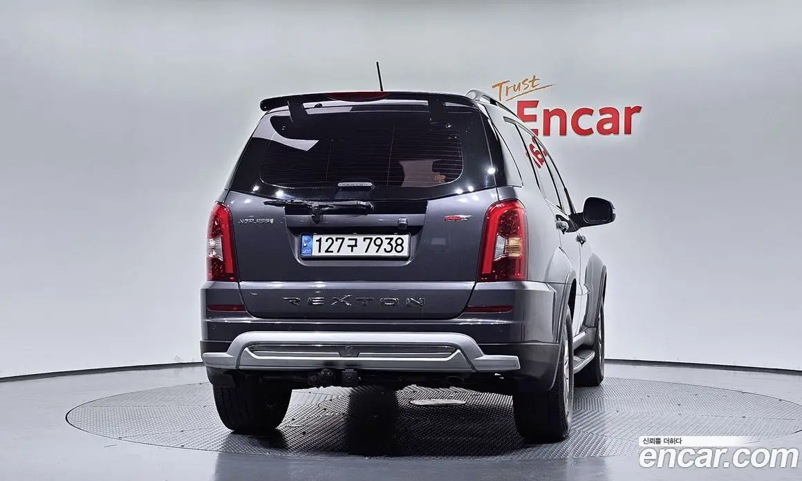 SsangYong Rexton 2015 2.2 автомат (гидро), фото 4 SsangYong Rexton 2015 2.2 автомат (гидро), фото 4