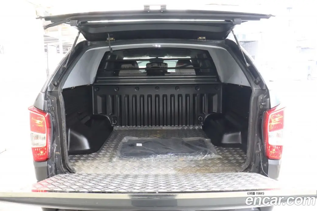 SsangYong Rexton 2019 2.2 автомат (гидро), фото 18