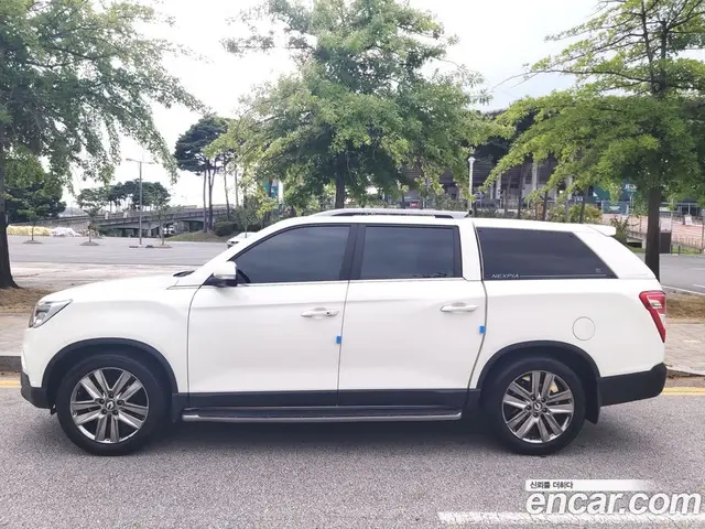SsangYong Rexton 2019 2.2 автомат (гидро), миниатюра 5