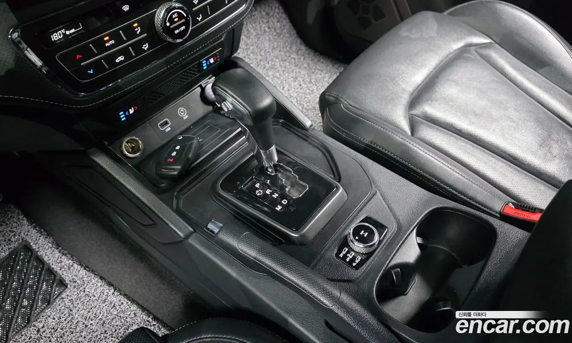 SsangYong Rexton 2021 2.2 автомат (гидро), фото 9