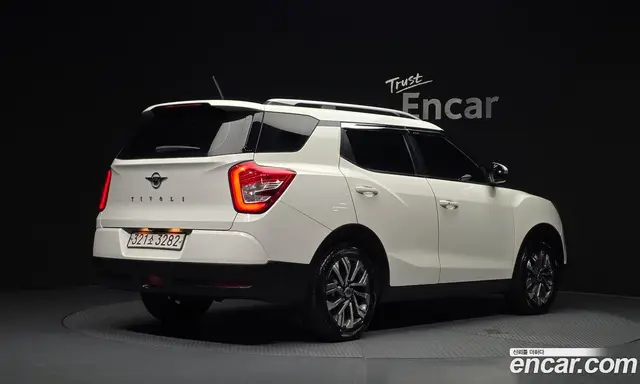 SsangYong TIBOLI 2018 1.6 автомат (гидро), миниатюра 2