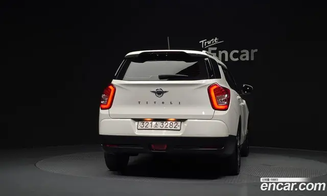 SsangYong TIBOLI 2018 1.6 автомат (гидро), миниатюра 4