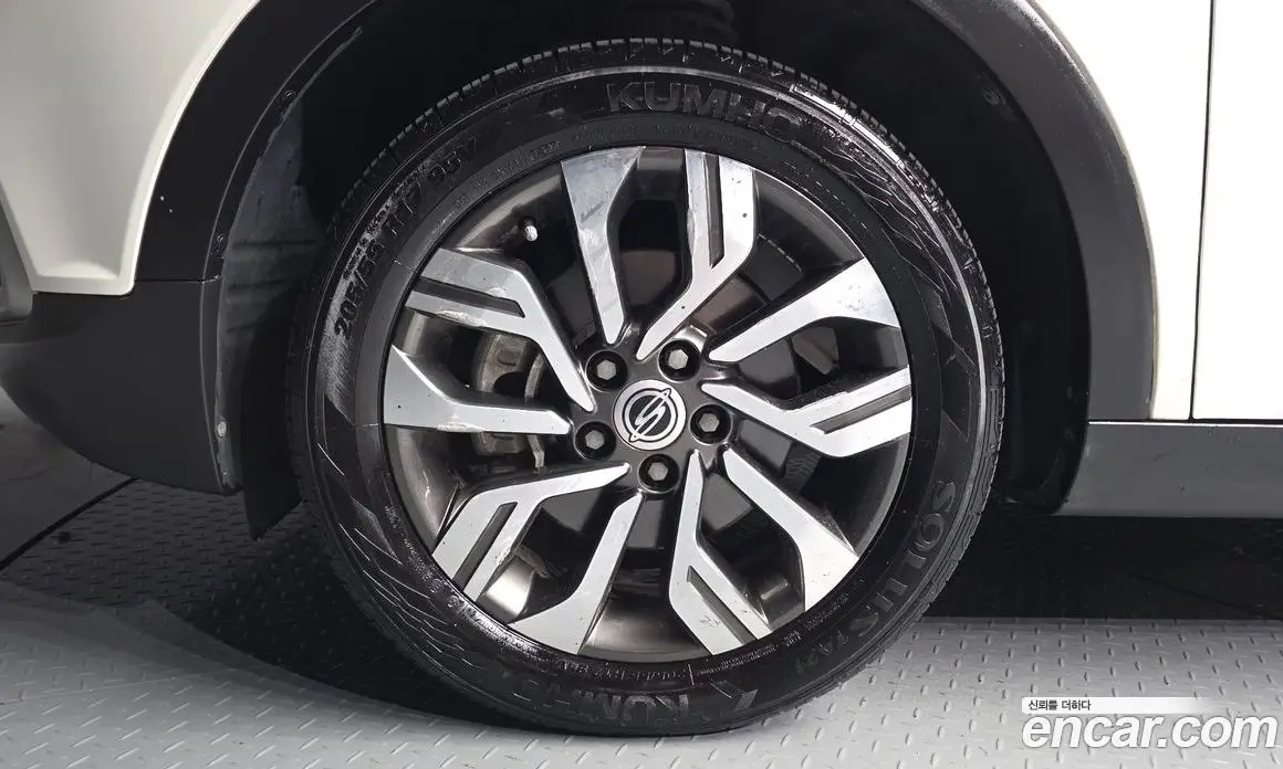 SsangYong TIBOLI 2018 1.6 автомат (гидро), фото 5