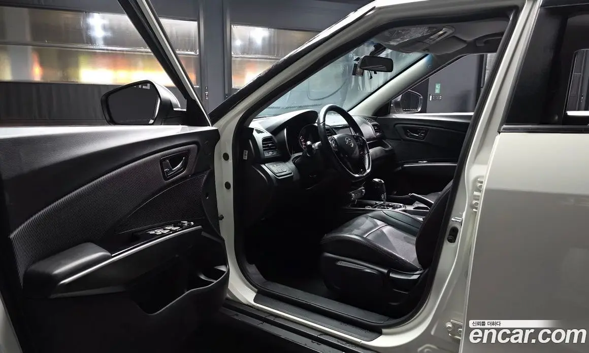 SsangYong TIBOLI 2018 1.6 автомат (гидро), фото 10