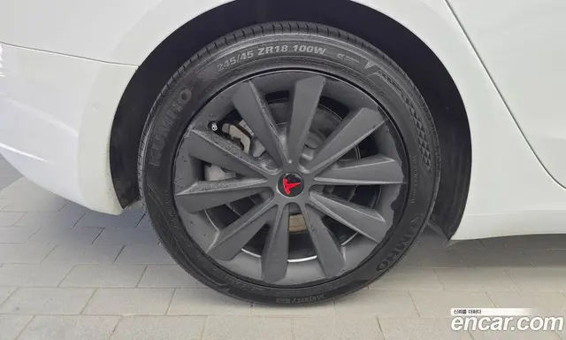 Tesla Model 3 2021 0.2 автомат (гидро), миниатюра 5