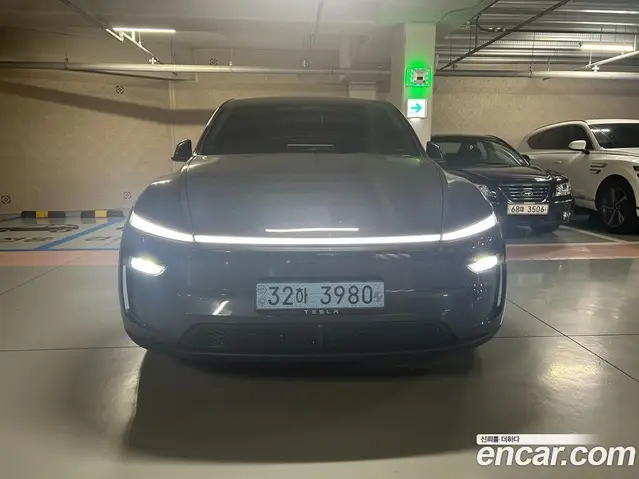 Tesla Model Y, 2025, 12 110 км