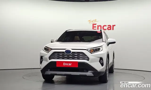 Toyota RAV4 2019 2.5 автомат (гидро), миниатюра 3