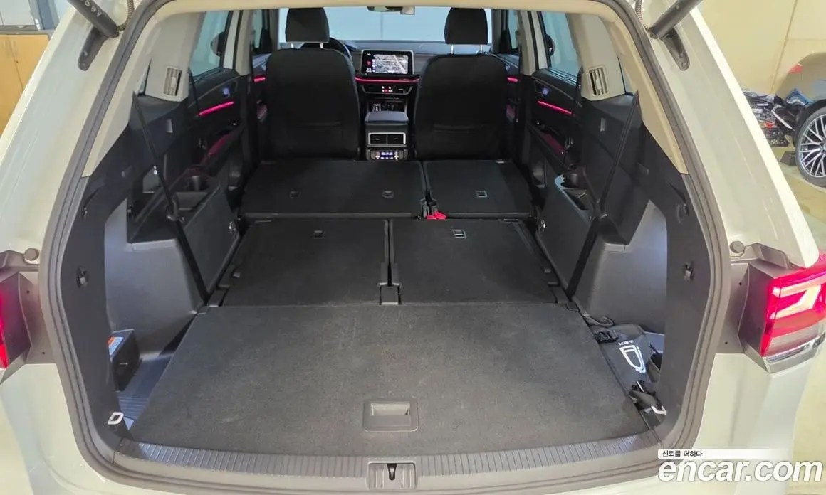 Volkswagen Atlas 2025 2.0 автомат (гидро), фото 19 Volkswagen Atlas 2025 2.0 автомат (гидро), фото 19