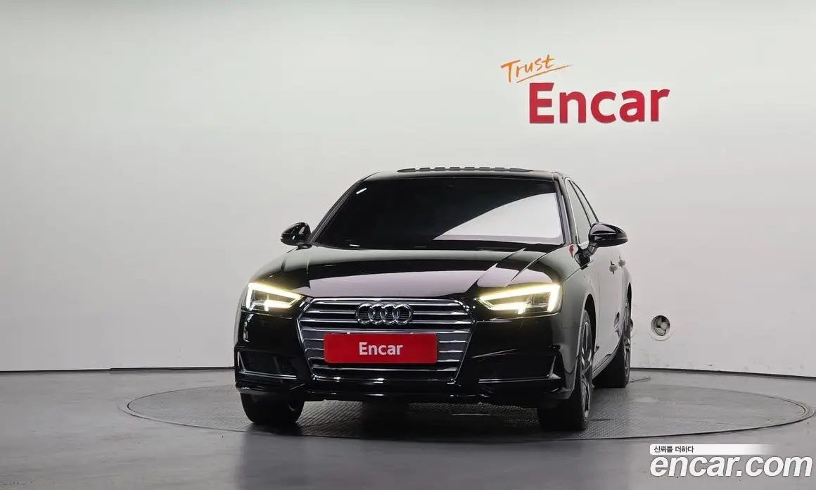 Audi A4 2019 2.0 автомат (гидро), фото 3