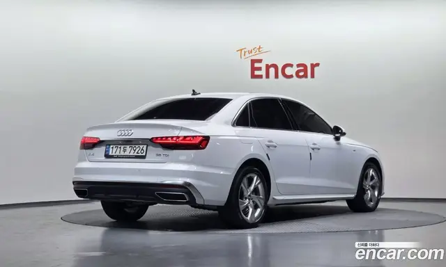Audi A4, 2021, 44 790 км