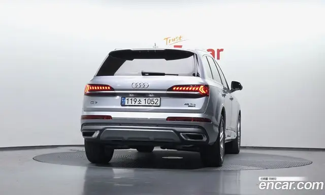 Audi Q7 2021 3.0 автомат (гидро), миниатюра 3