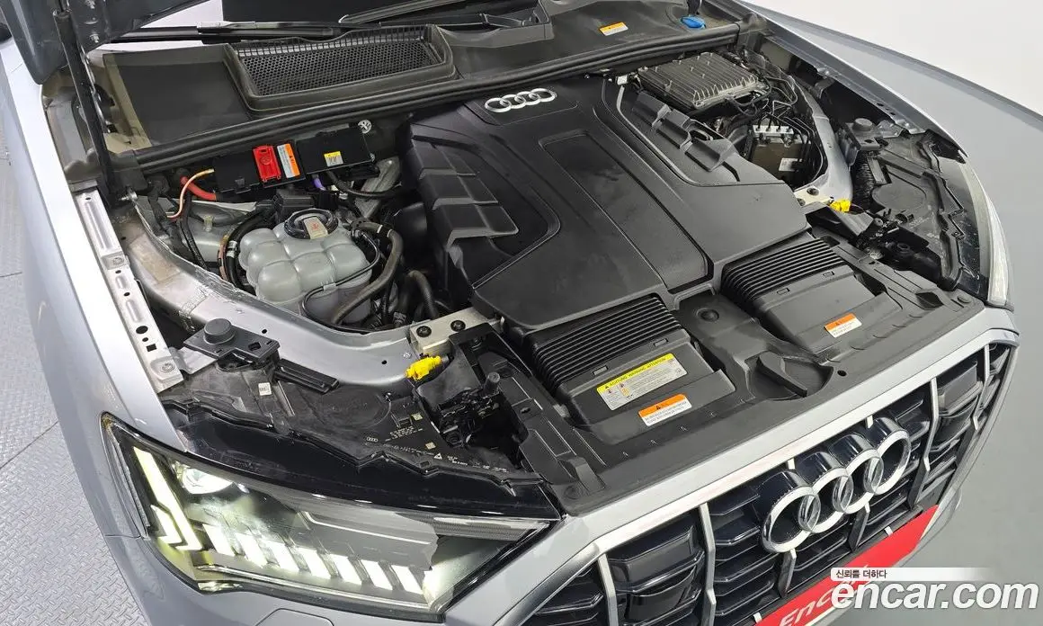 Audi Q7 2021 3.0 автомат (гидро), фото 5