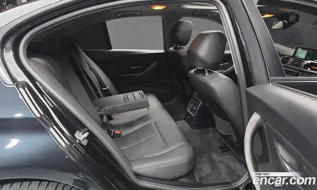 BMW 3 серия 2017 2.0 автомат (гидро), миниатюра 11