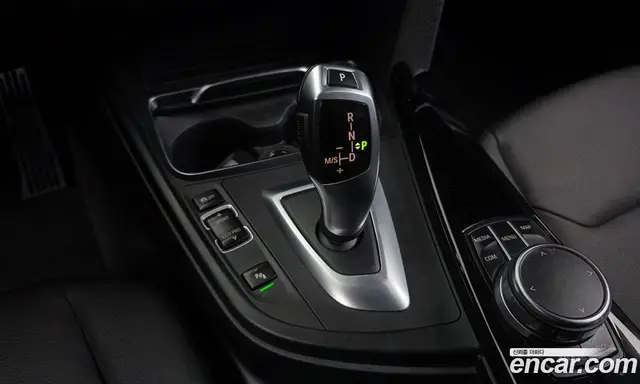BMW 3 серия 2017 2.0 автомат (гидро), миниатюра 9