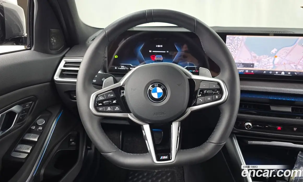 BMW 3 серия 2025 2.0 автомат (гидро), фото 13 BMW 3 серия 2025 2.0 автомат (гидро), фото 13