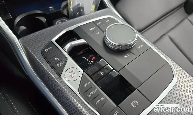 BMW 3 серия 2025 2.0 автомат (гидро), миниатюра 9 BMW 3 серия 2025 2.0 автомат (гидро), миниатюра 9