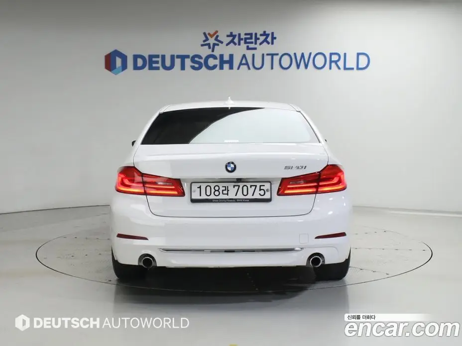 BMW 5 серия 2020 2.0 автомат (гидро), фото 4