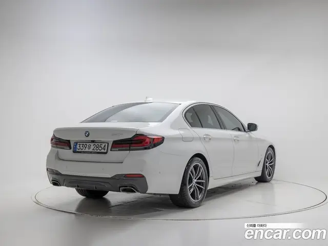 BMW 5 серия 2021 2.0 автомат (гидро), миниатюра 2