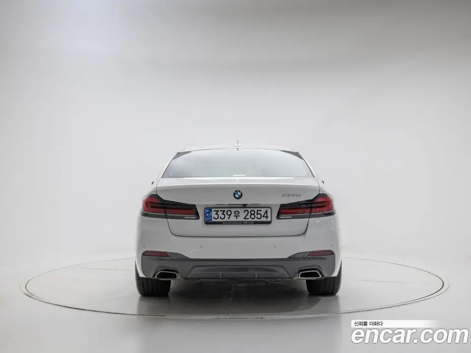 BMW 5 серия 2021 2.0 автомат (гидро), фото 4