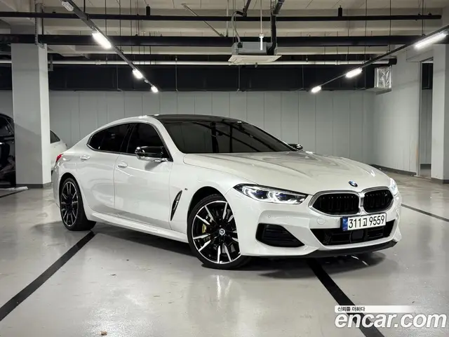 BMW 8 серия, 2023, 38 393 км