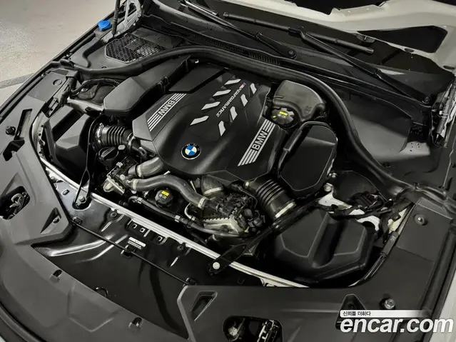 BMW 8 серия 2023 4.4 автомат (гидро), миниатюра 6