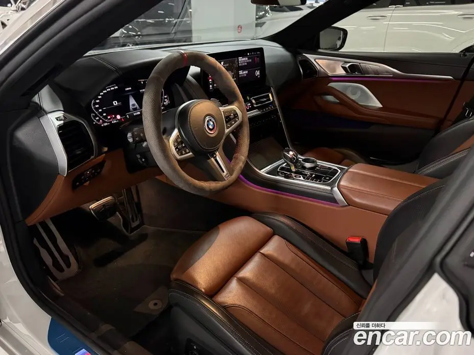 BMW 8 серия 2023 4.4 автомат (гидро), фото 10